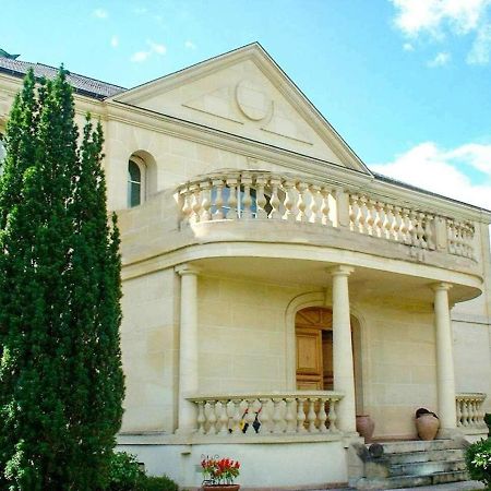 Bed and Breakfast La Demeure D'Iris Буживаль Экстерьер фото