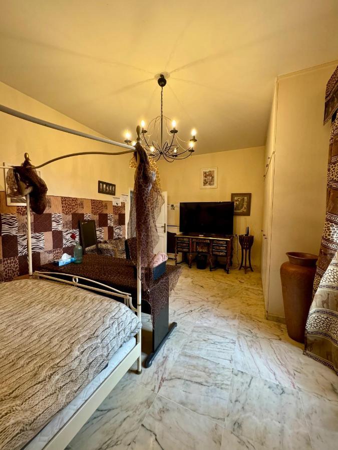 Bed and Breakfast La Demeure D'Iris Буживаль Экстерьер фото
