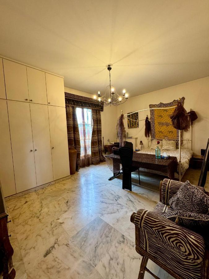 Bed and Breakfast La Demeure D'Iris Буживаль Экстерьер фото