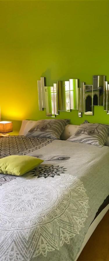 Bed and Breakfast La Demeure D'Iris Буживаль Экстерьер фото